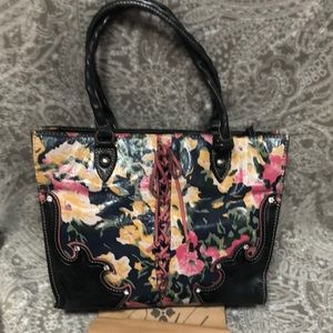 Patricia Nash Zancona in Secret Garden